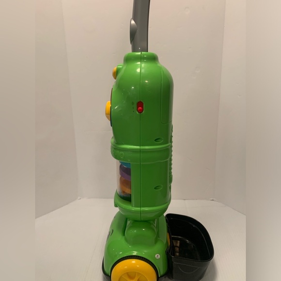 LeapFrog Pick Up Count Vacuum Cleaner Good Condition - Picture 4 of 9